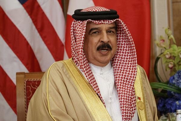 ملك البحرين: نجاح المفاوضات الأمريكية الإيرانية سيعزز الاستقرار بالمنطقة
