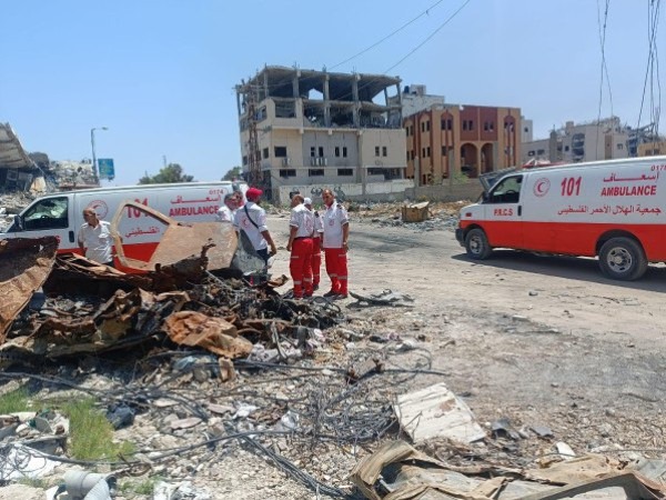 الهلال الأحمر في غزة: الاحتلال يستهدف طواقمنا متعمدا ولا نستطيع الدخول رفح