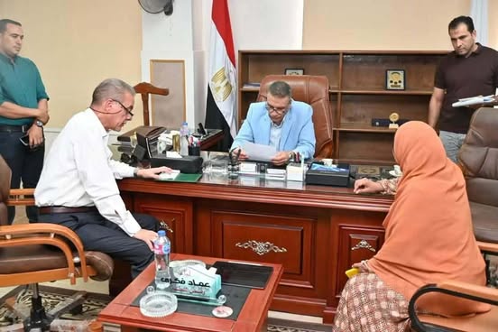 محافظ جنوب سيناء يعقد لقاء المواطنين بأبو زنيمة في إطار اللقاءات الدورية بالمحافظة