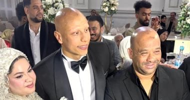 وليد صلاح الدين يحضر حفل زفاف عمرو الجزار لاعب الأهلى.. صور