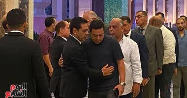 طارق قنديل يترأس بعثة الأهلى إلى إسبانيا استعدادًا لبرشلونة
