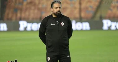 قلب الأسد يتم 52 عامًا.. حكاية مدحت عبد الهادي مع الزمالك والفراعنة
