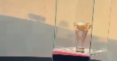 قبل المشاركة بالبطولة القارية.. كأس الكونفدرالية يظهر فى حفل رعاية الأهلى التاريخى
