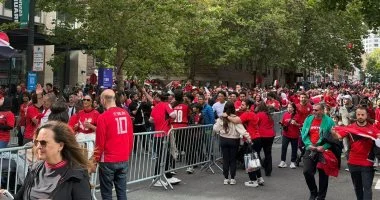 جماهير مصر تتوافد بكثافة على ستاد دالاس لدعم المنتخب ضد أستراليا.. فيديو