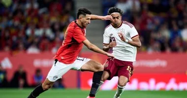 برنامج طبي خاص لأحمد فتوح في معسكر المنتخب وغيابه عن مواجهة أستراليا