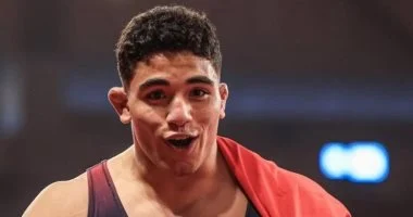 عبد الرحمن هيثم يتوج بفضية المصارعة الحرة في تارانتو 2026