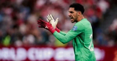 شاهد.. مصطفى شوبير يواصل التألق ويمنع هدفاً محققاً للأرجنتين من أقدام ألفاريز.. صور