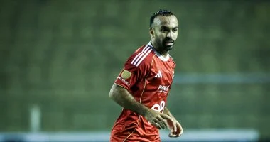 رحيل بن رمضان طوق نجاه لاستمرار أفشة فى الأهلى