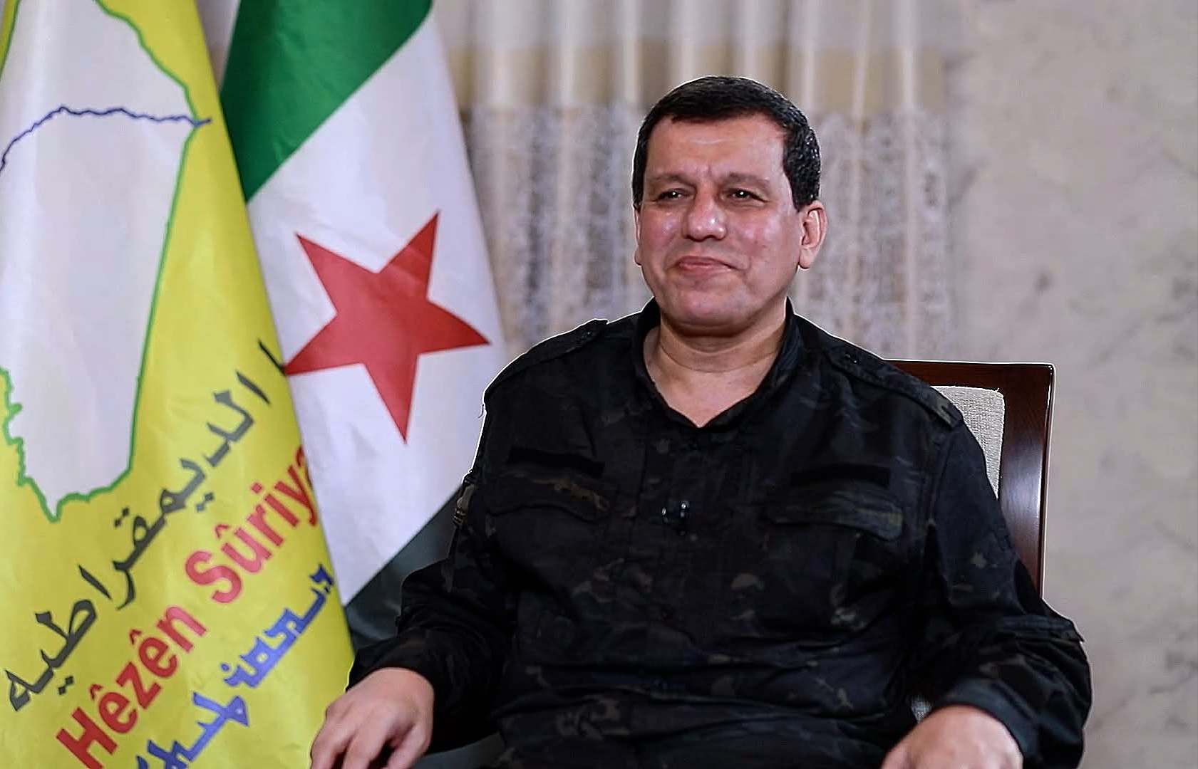 مظلوم عبدى يعلن حل قوات سوريا الديموقراطية واندماجهما بمؤسسات الدولة