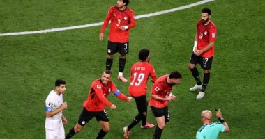 صدام مصري أسترالي في كأس العالم.. تعرف على توقيت مواجهة دور الـ32