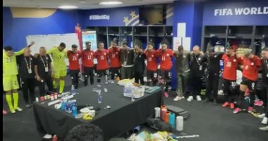 اتحاد الكرة يحتفي بروح الفريق بين لاعبي المنتخب رغم وداع كأس العالم.. فيديو