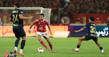 اتحاد الكرة: حكام مصريون لإدارة مباراة القمة بين الأهلى والزمالك