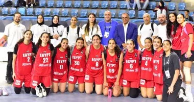عمرو مصيلحى يدعم منتخبى الناشئين والناشئات على هامش تصفيات الأفروباسكت